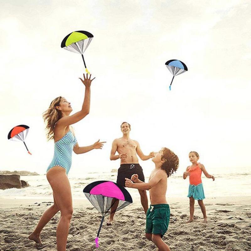 Children's Outdoor Toys Hand Throwing Mini Soldiers Multicolor Parachute Games Children's Toys Education Flying Parachute Sports