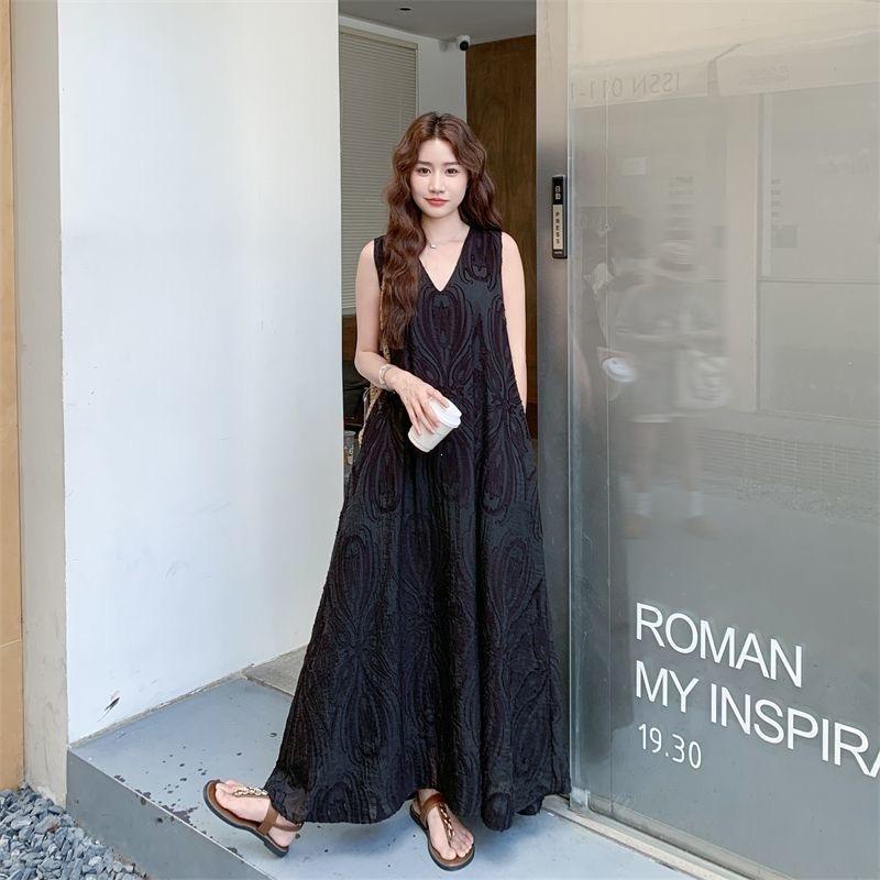 French design light luxury sleeveless tank dress for women, new summer loose jacquard high-end long dress