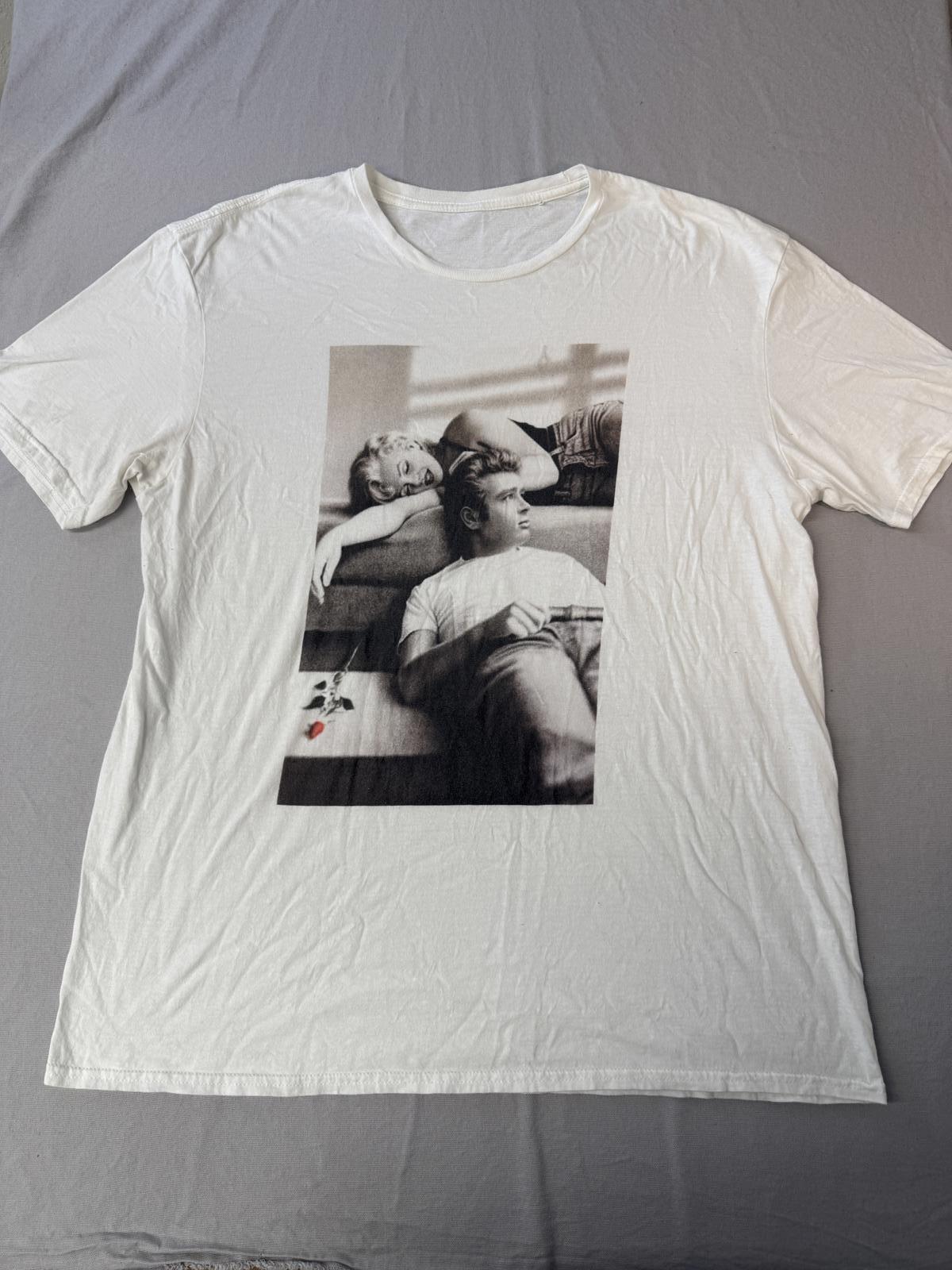 T-shirt Marilyn Monroe Laying James Dean Rose Tee XL XL