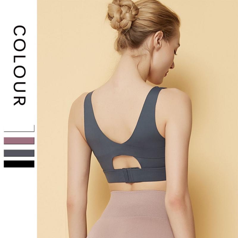 Спортивное нижнее белье без маркировки. Цельная майка Crossover с защитой от провисания — фото 3