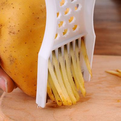 Multifunctional Easy To Clean Plastic Kitchen Mashing Potato Carrot Grater Potato Peeler Cucumber Slicer Vegetable Cutter