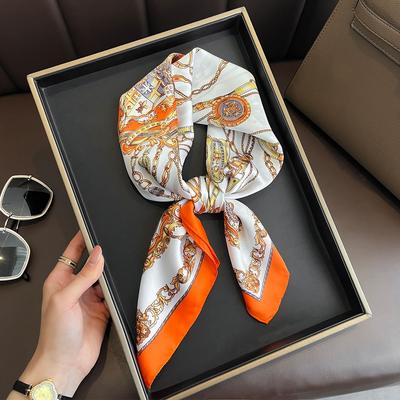 Luxus-Print Quadratische Seidenschals Für Frauen Dekorieren Krawatten Mode 70*70cm Halstuch Dame Sommer Strand Hijab Weibliches Halstuch