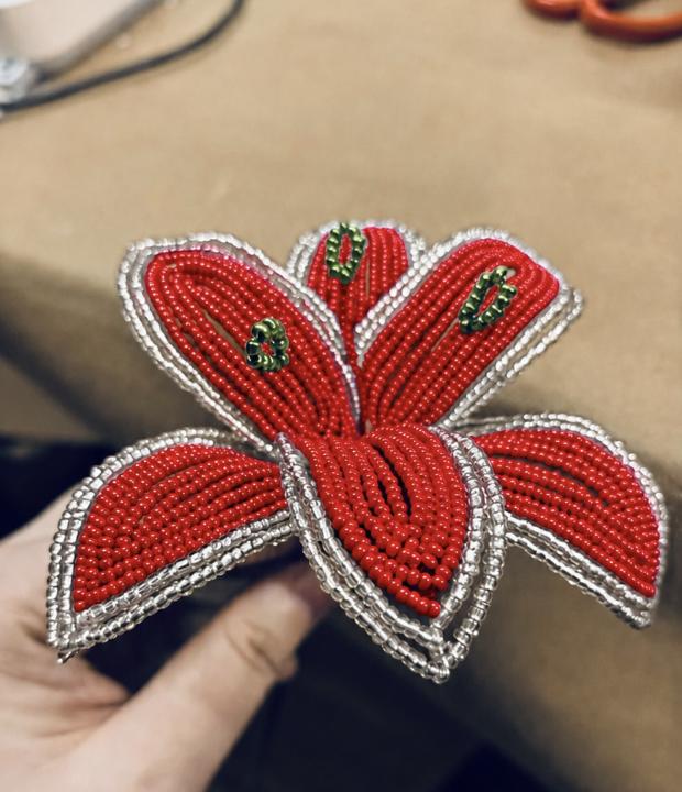 2026 Premium Lily Bead Flowers Beaded Flower Bouquet New Year Floral Arrangement Christmas Decoration Boutique Home Decor