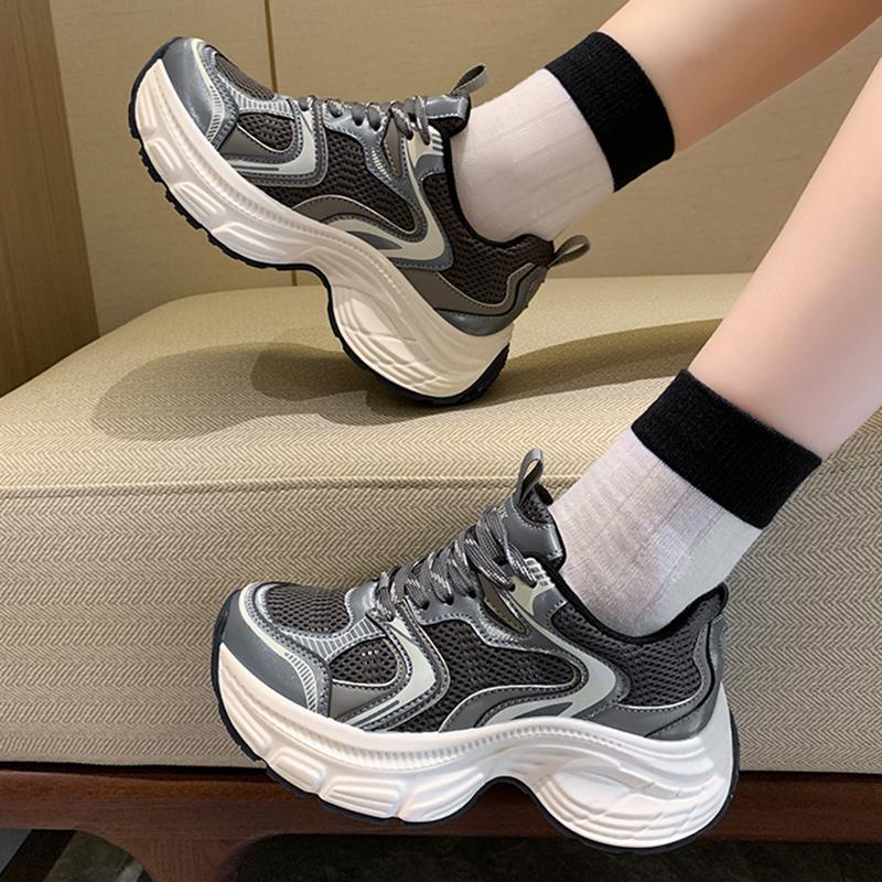 New Women Vintage Sneakers Casual Outdoor Personalized Design Shoes Comfortable Lace Up Platform Running Sneakers Sports Shoes