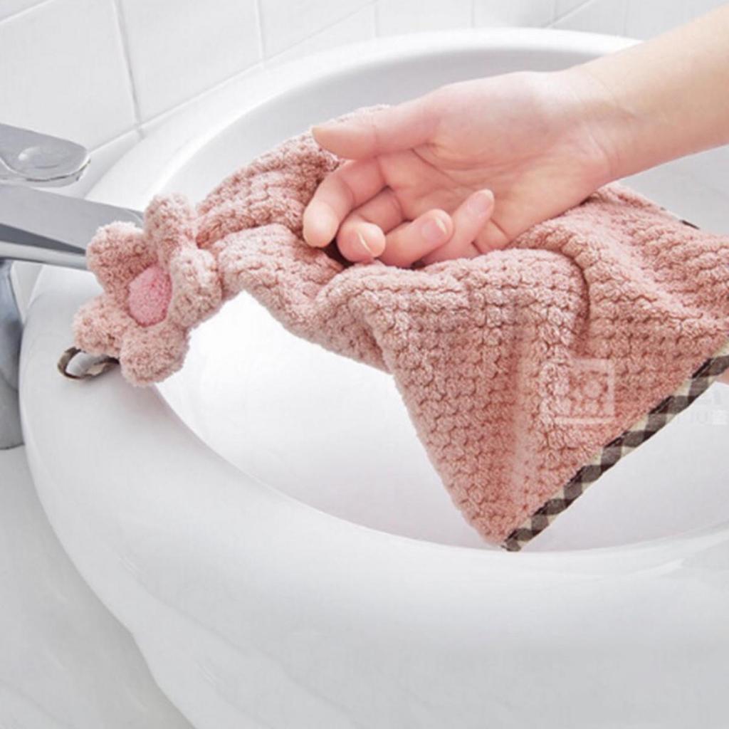 Hand Towel Coral Velvet  Grid Cartoon Hanging Style Bathroom Kitchen Dishwashing Thickened Absorbent Creative Cloth