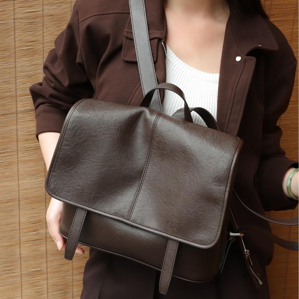 First Layer Cowhide Backpack Horizontal Casual Retro Mailman Bag Versatile Commuter Large Capacity Backpack Leater