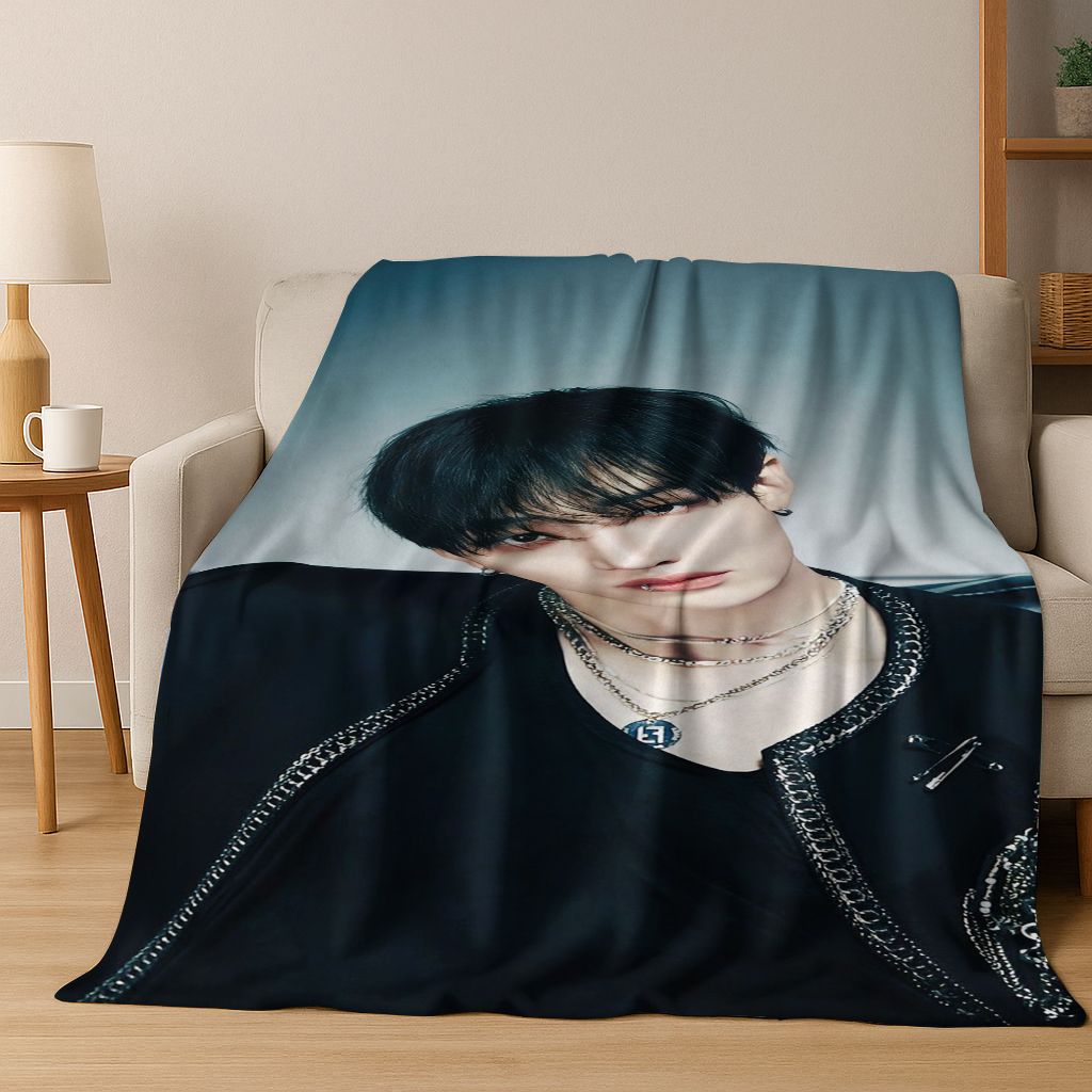 Manta de Franela Estampada 3D de Bang Chan Estrella Kpop Stray Kids Manta Suave y Cálida para Dormitorio Sala de Estar Cama Viaje Camping Picnic Regalo