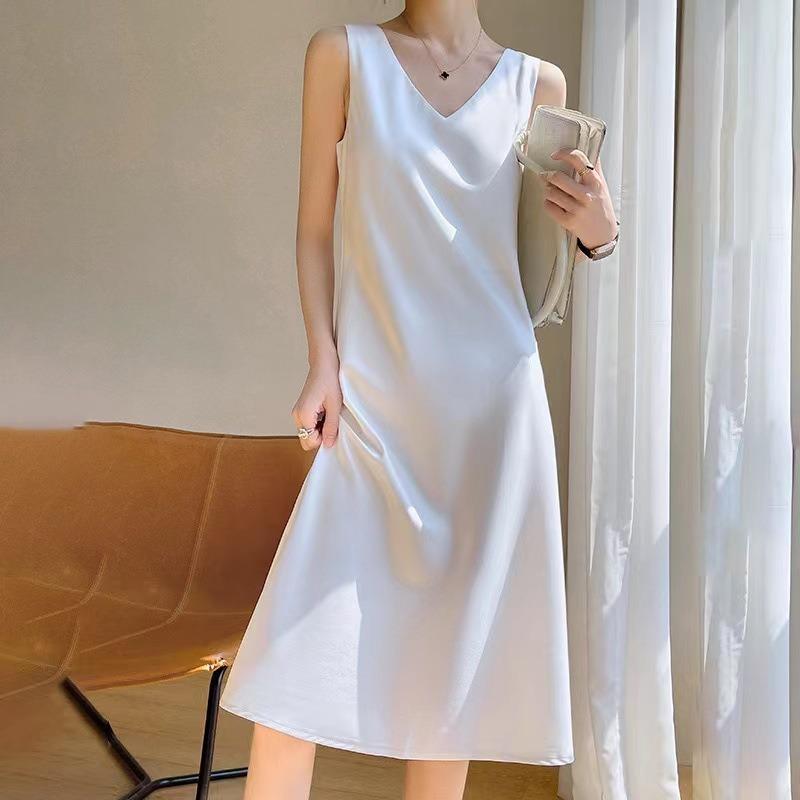 Women's Dress Satin Long Over The Knee Summer Wear Plus-size Solid Color Halter Dress