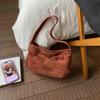 Simple retro niche bag autumn and winter new fashion commuter bag shoulder armpit bag small bag