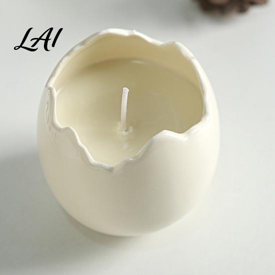 Unique Housewarming Gift Ceramic Eggshell Candle Holder for Scented Candles Candles Container Minimalist Art Ornament Home Decor Tabletop