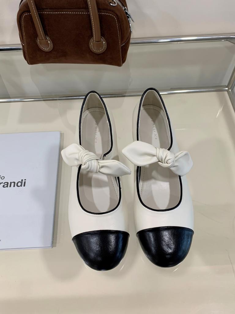 2025 Autumn Korean Version of Versatile Bow Gentle Mary Jane Shoes Small Fragrant Style Inner Height Increase Medium Heel Single Shoes Women