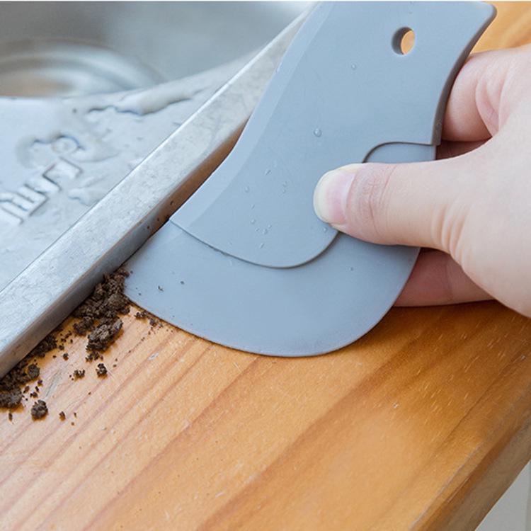 Penguin Soft Multifunctional Kitchen Oil and Baking Scraper