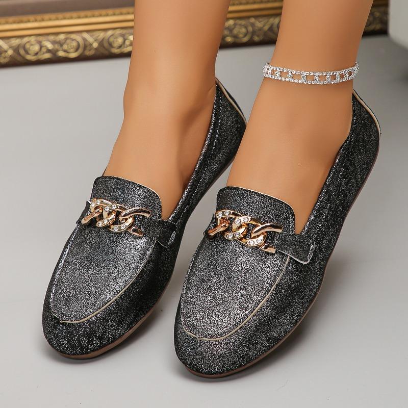 Large Size Doudou Shoes Women's Spring and Autumn New Round Head Metal Buckle Shallow Mouth Comfortable Flat Bottom Women's Casual Shoes