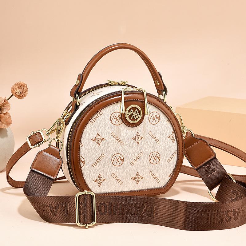 New bag women s texture shoulder oblique span bag women s fashion handbag Korean version