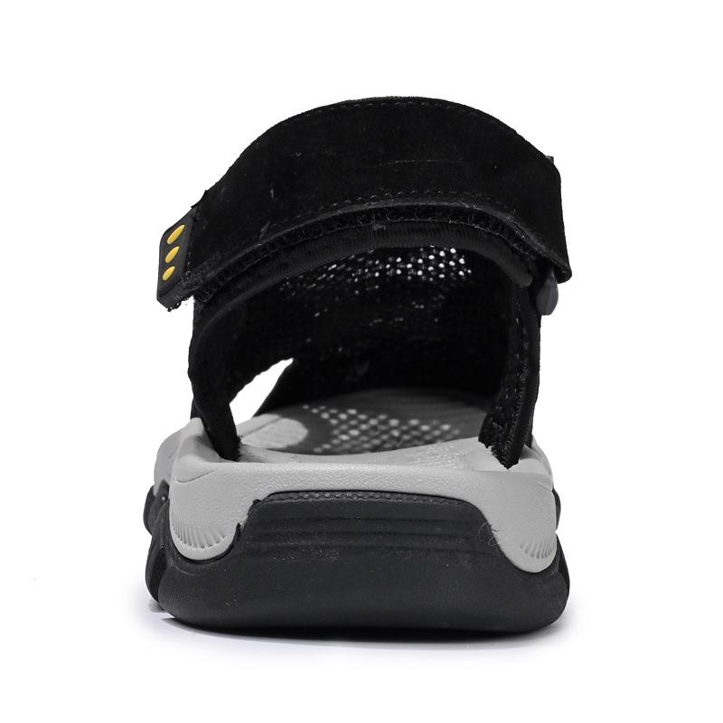 Summer New Sandals Men Leather Classic Roman Sandals Slipper Outdoor Sneaker Beach Rubber Flip Flops Men Water Trekking Sandals