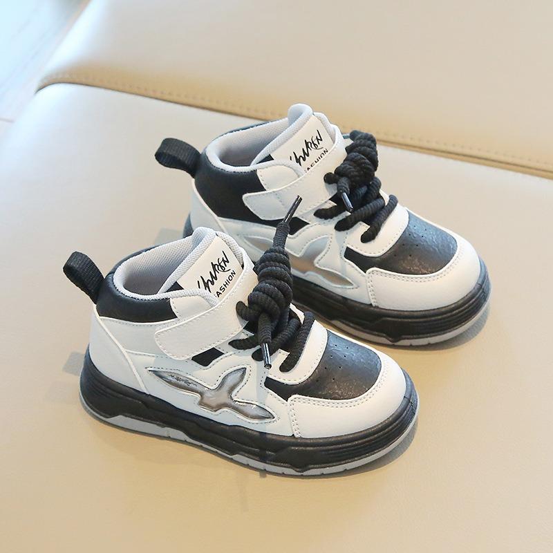 Kindersneaker, Frühling/Herbst Neuankunft, Lässige Jungen-Skateschuhe, High-Top Weiße Mädchen-Sneaker, Baby-Ballerinas mit weicher Sohle