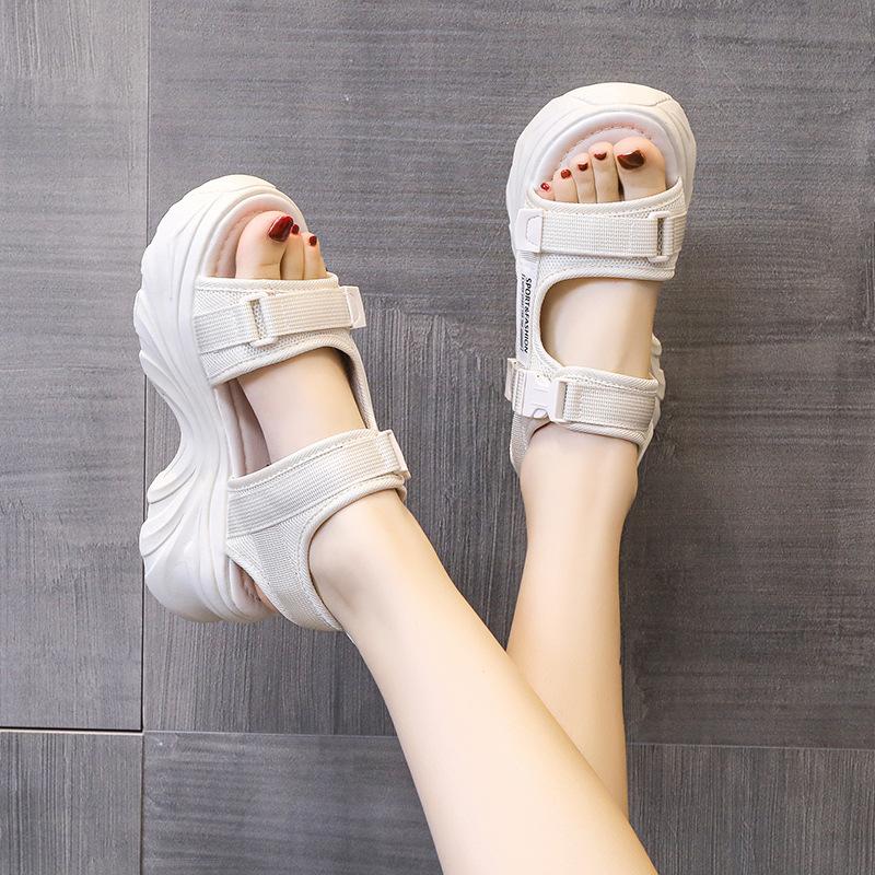 Sports Sandals Women's 2025 Summer New Beach Muffin Thick-soled High-heeled Women's Height-enhancing Cool Slippers