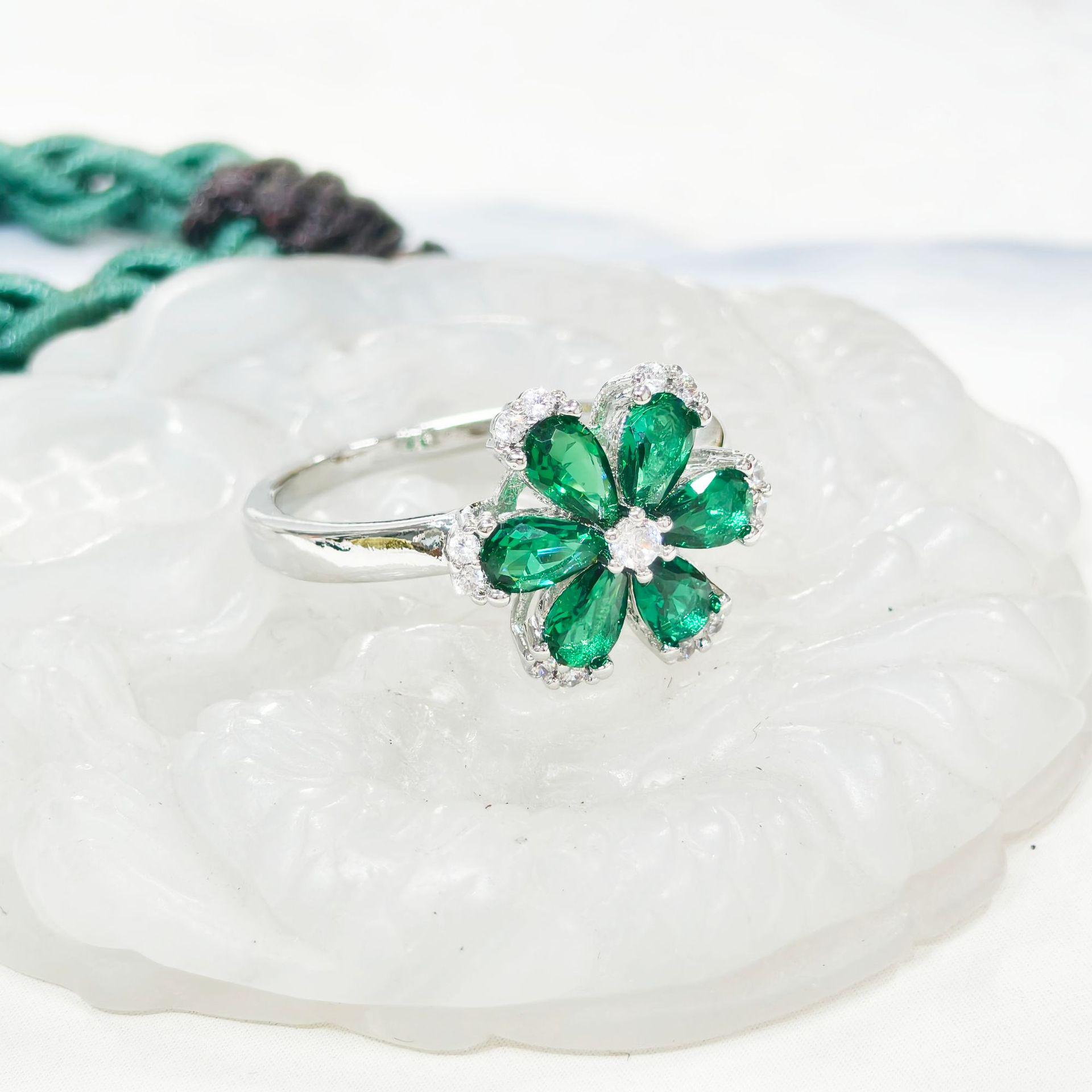 Gessen Jewelry Women s Luxurious Five-Petal Flower Zircon Pendant, Ring & Earring Set