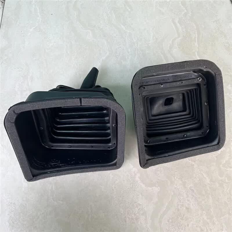 Dongfeng Cummins Military Gearshift Lever Dust Cover
