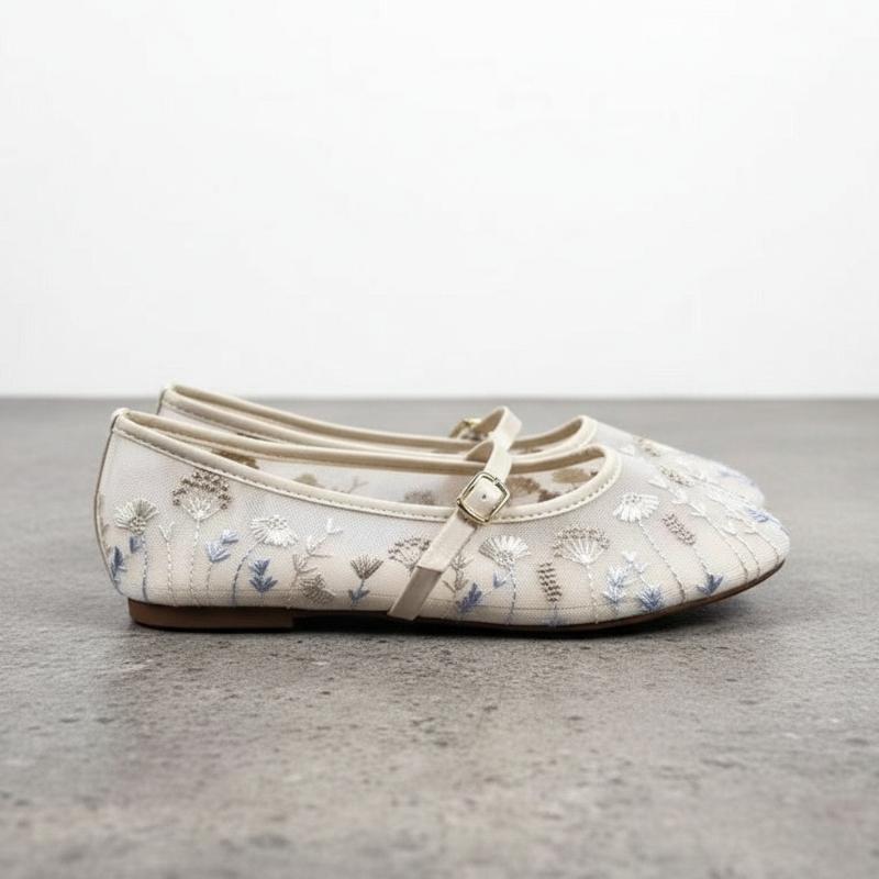 Women's Embroidered Floral Mesh Mary Janes Breathable Ballet Flats Summer Elegant Buckle Strap Soft Sole Casual Shoes