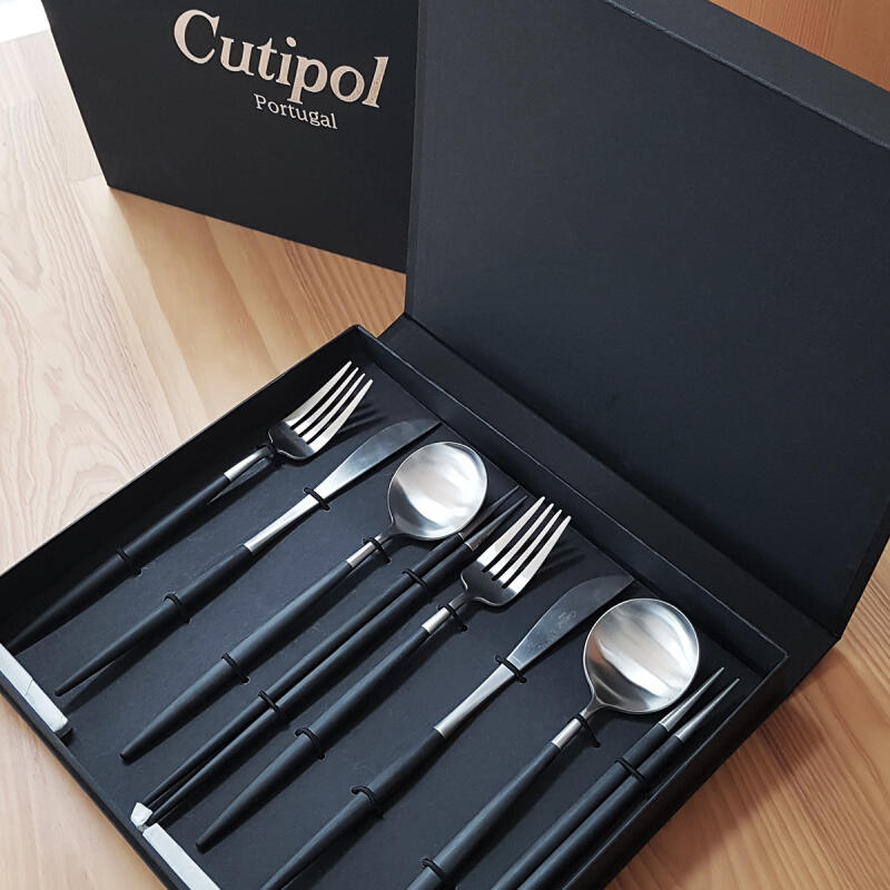 Orphan Black 2-Person Spoon Cutlery Gift Set