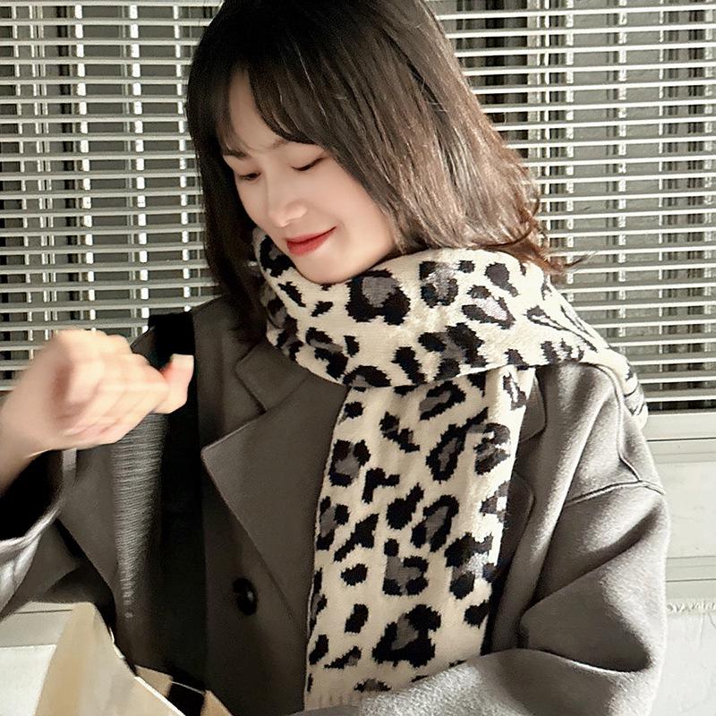 Korean Style Leopard Print Knit Scarf - Versatile Autumn/Winter Neck Warmer for Girls