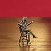 Bar Retrò Figura Bambola Chitarrista Donna Statua Ottone Vintage Modello Mini Figura Artigianale Ornamento da Scrivania Ufficio Decorazione Casa