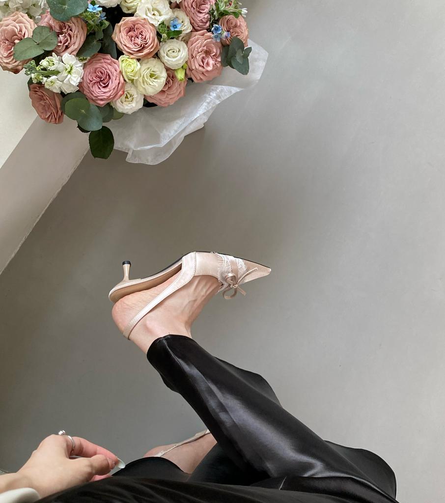 Back strap bag head high-heeled sandals women's 2025 new spring and summer French pointed head bow temperament stiletto shoes