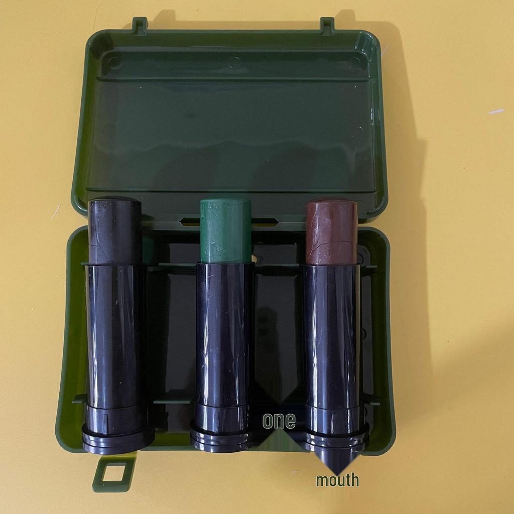 Three-Color Face Camouflage Paint Set for Outdoor Camping & CS Team Building