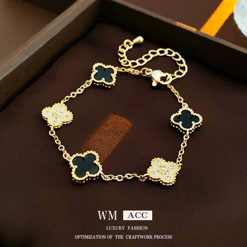 Zircon Mother-of-pearl Four-leaf Clover Bracelet, Simple and Versatile Bracelet, Light Luxury High-end Jewelry for Women