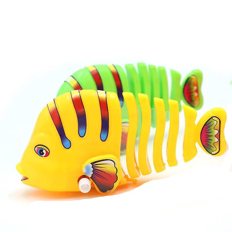 Colorful Wind-Up Clockwork Swinging Cartoon Fish Toy