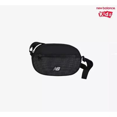Circular Lightweight Crossbody Bag (NK8AGS313U)
