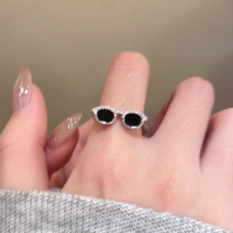 Quirky Glasses - Shaped Ring Set: Copper - Made, Playful & Stylish Finger Accessories