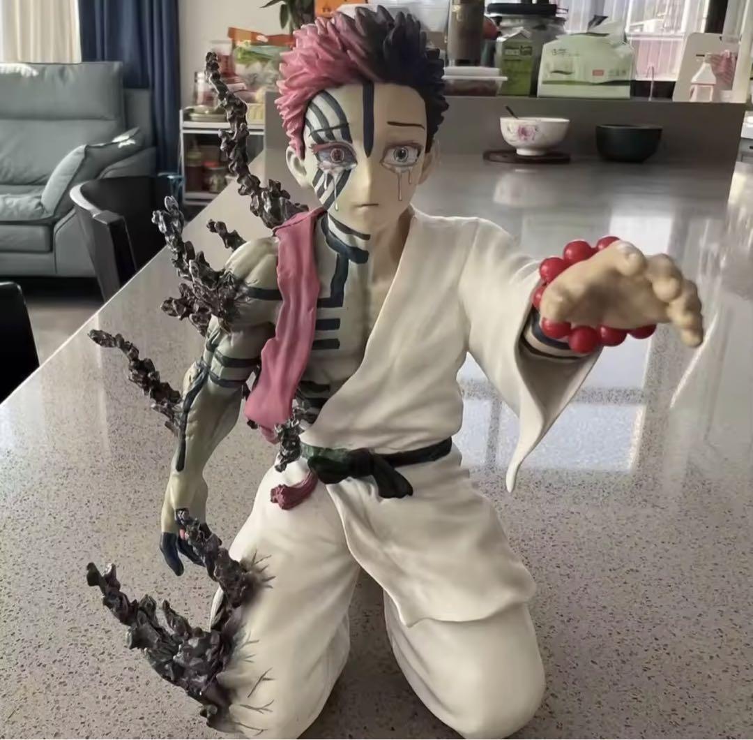 

[USED] Demon Slayer: Kimetsu no Yaiba Movie Akaza and Komaji Osamu Overseas Exclusive Figures