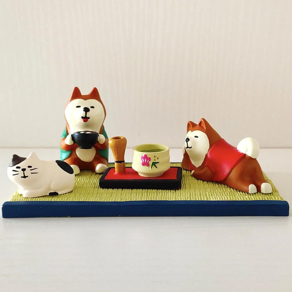 Koteta Japan Style Shiba Inu Drink Tea Figure Scene Decoration Summer Series Resin Craft Home Decor Kids Collectible Ornament