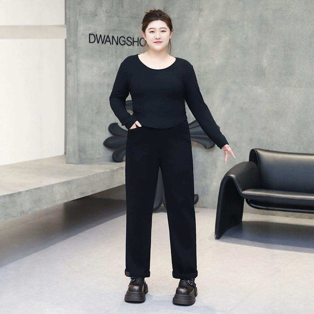 Plus Size Fleece Lined Straight Leg Jeans Women High Waist Warm Denim Pants