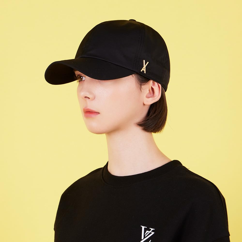 Stud Logo Nylon Newsboy Ball Cap Black