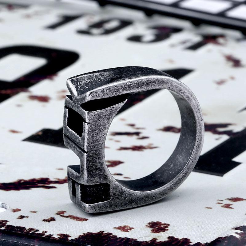 Beier Retro Titanium Steel Men's Letter Ring