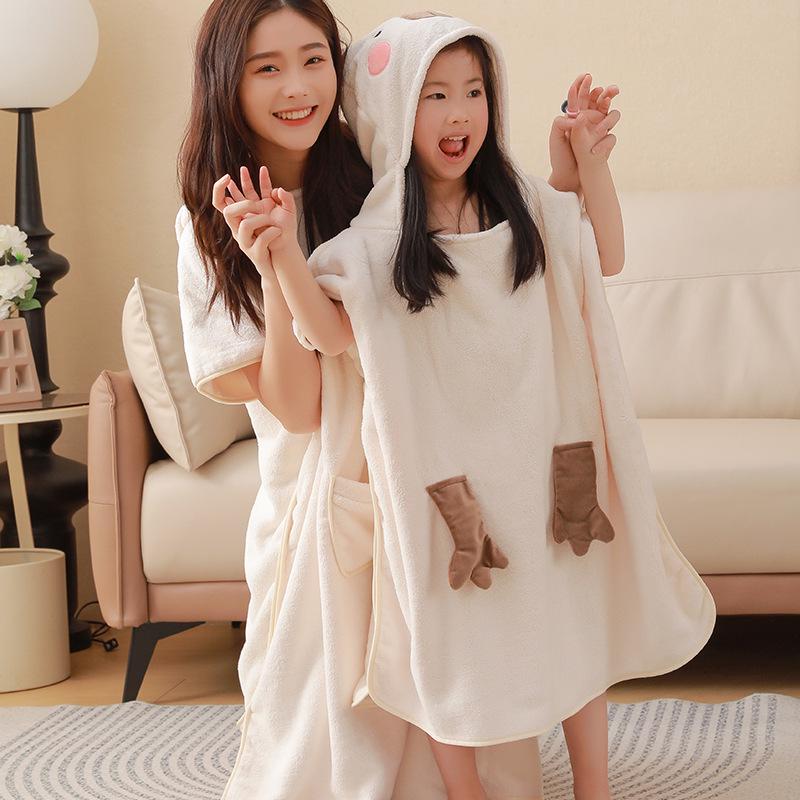 Capybara Coral Fleece Hooded Bathrobe: Absorbent, Quick-Drying, Warm - for Adults & Children