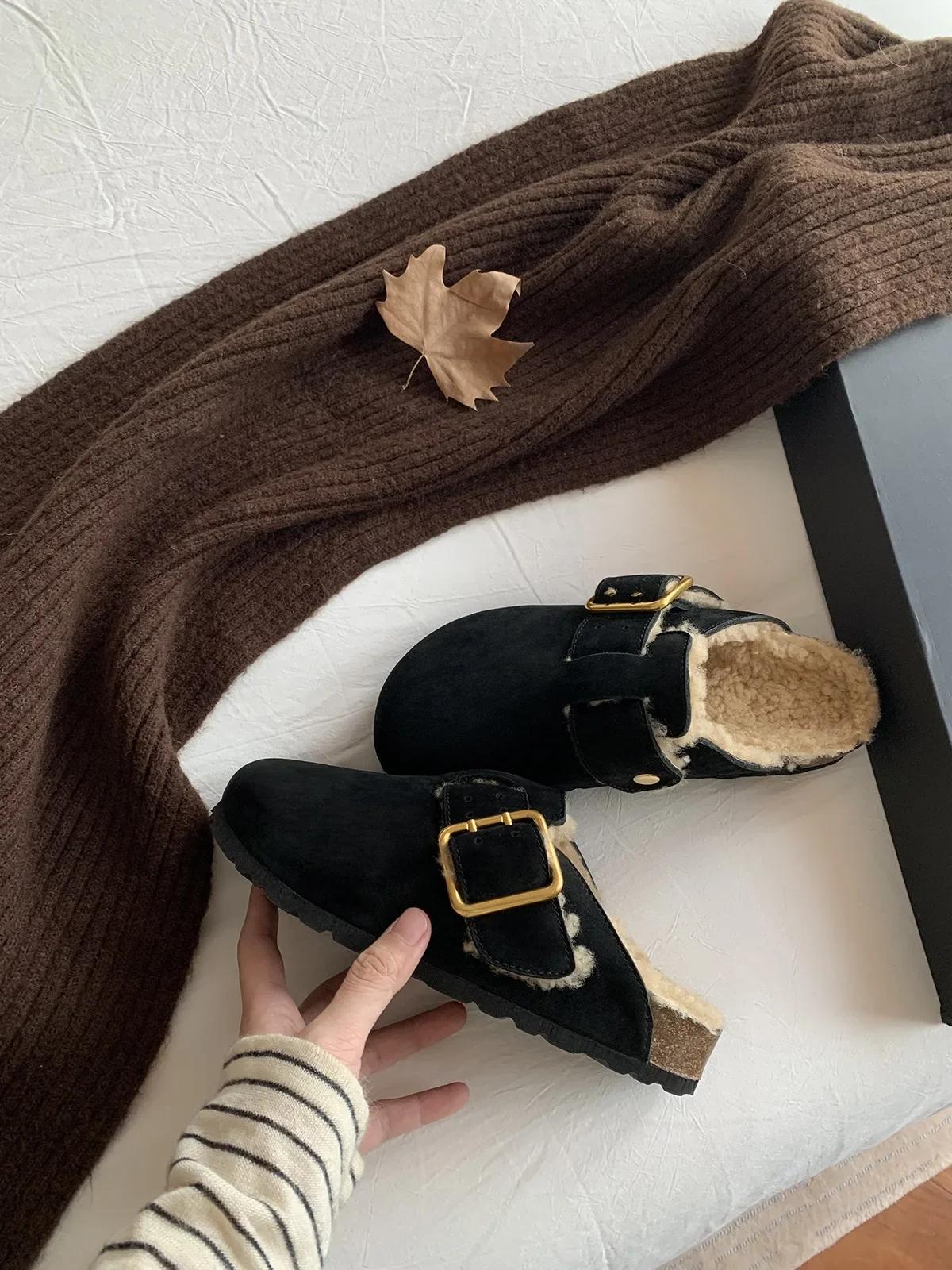 

Хлопковые тапочки для женщин, зимние, новые модные, с круглым носком, с пряжкой, женские туфли с кожаной поверхностью, ленивые полутапочки Zapatos 40 чёрный