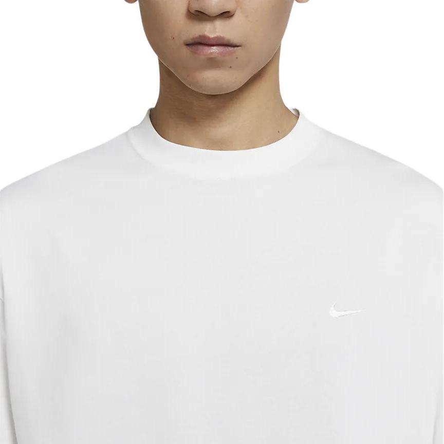 Nike T Shirts Men's White Crew Neck Moderate Straight Fit DA0321-121