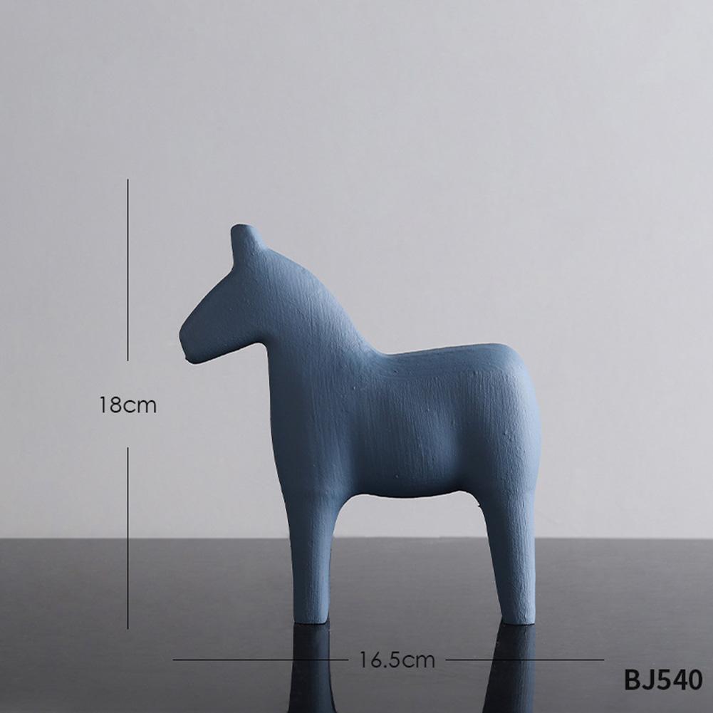 Wooden Horse Figurine Ornament Modern Minimalist Art Crafts For Living Room Bedroom Desktop Decoration