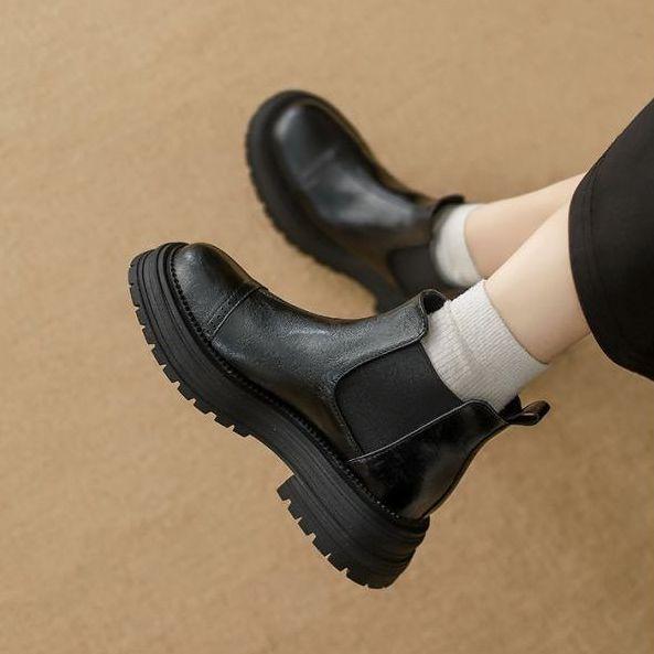 New Style Ankle Boots for Autumn and Winter, Fashionable and Versatile, Thick-soled Women's Shoes