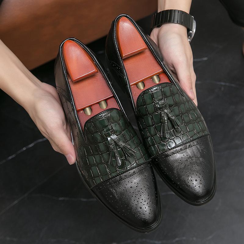 Большой Размер Британские Кисточки Ножки Острый Носок Кожаные Туфли Деловой Костюм Молодой Парикмахер Брок 38 зелёный