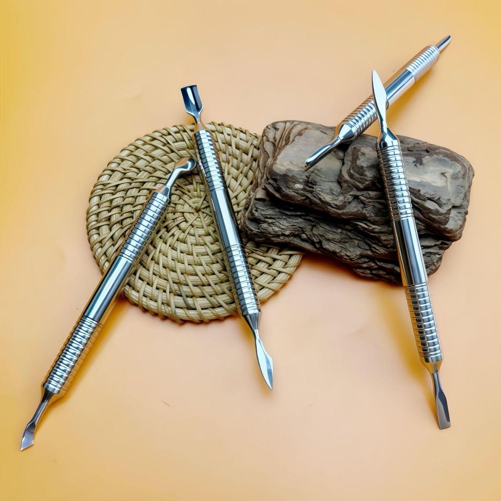 European Professional Stainless Steel Horseshoe Cuticle Nipper for Russian and Ukrainian Manicures