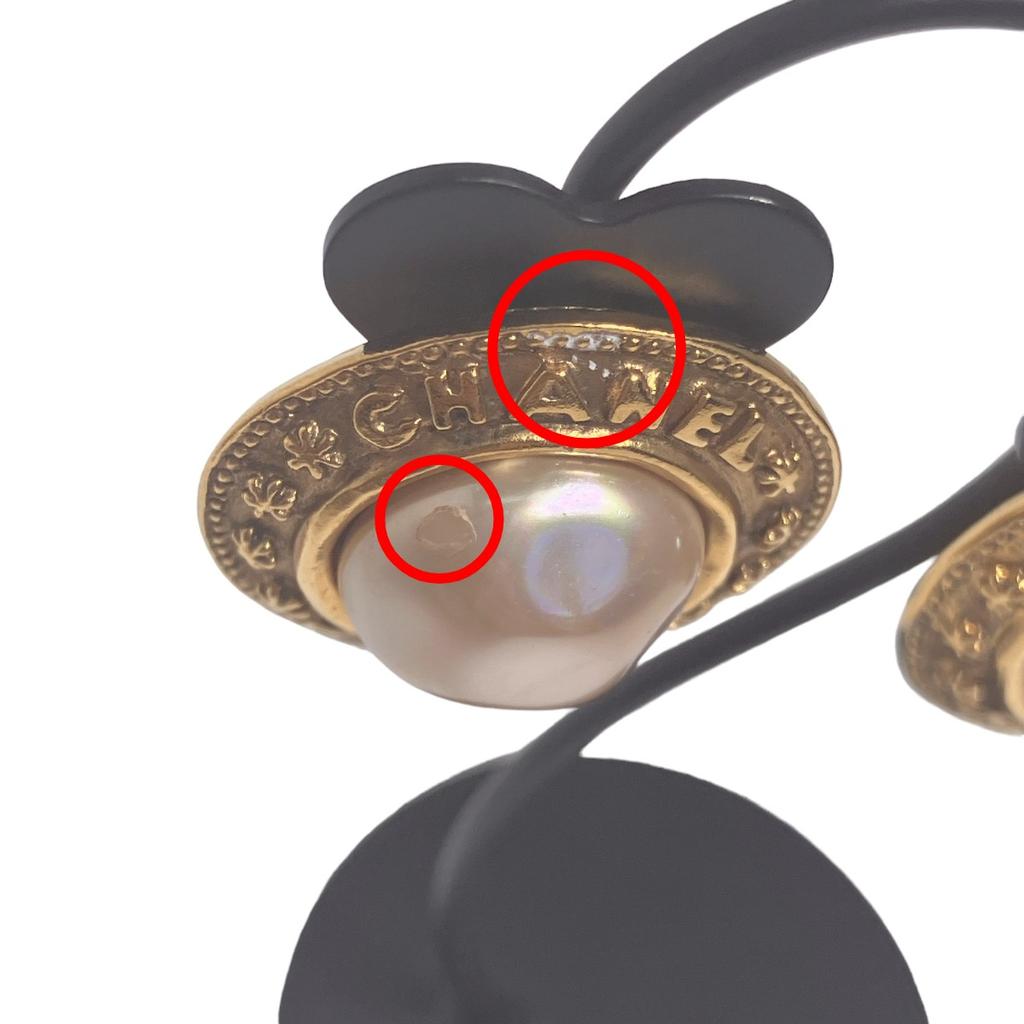 CHANEL Large vintage Earring Gold Plated gold Women Used