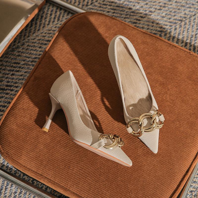 85506 high heels women's spring 2025 new European and American style metal chain pointed head shallow mouth stiletto shoes