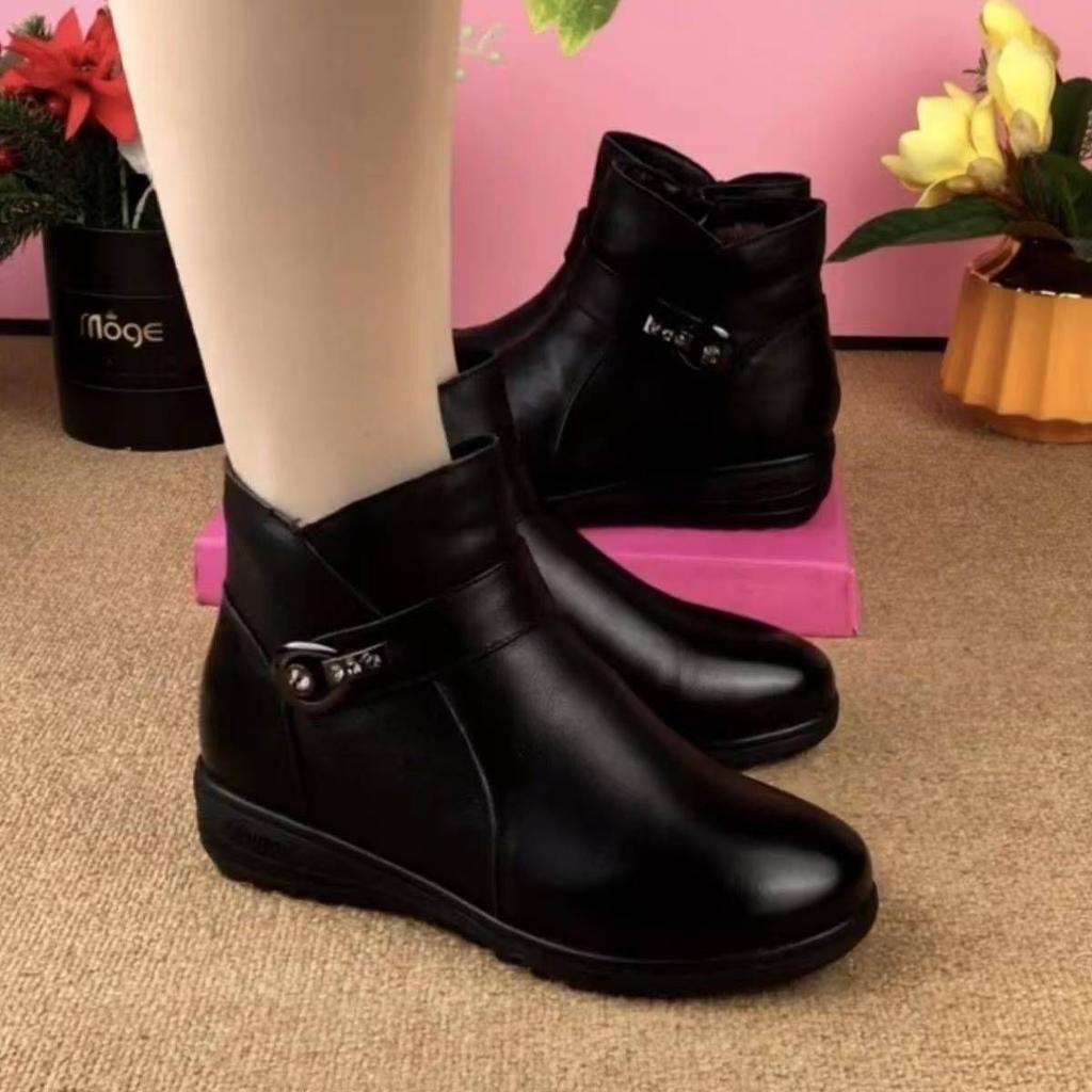 Snow boots soft leather velvet warm short boots winter new non-slip soft-soled cotton shoes