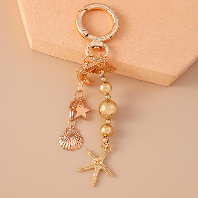 Pretty Alloy Love Heart Key Chain Shell Starfish Key Ring Pendants for Women Girls Handbag Decor DIY Handmade Jewelry Gifts