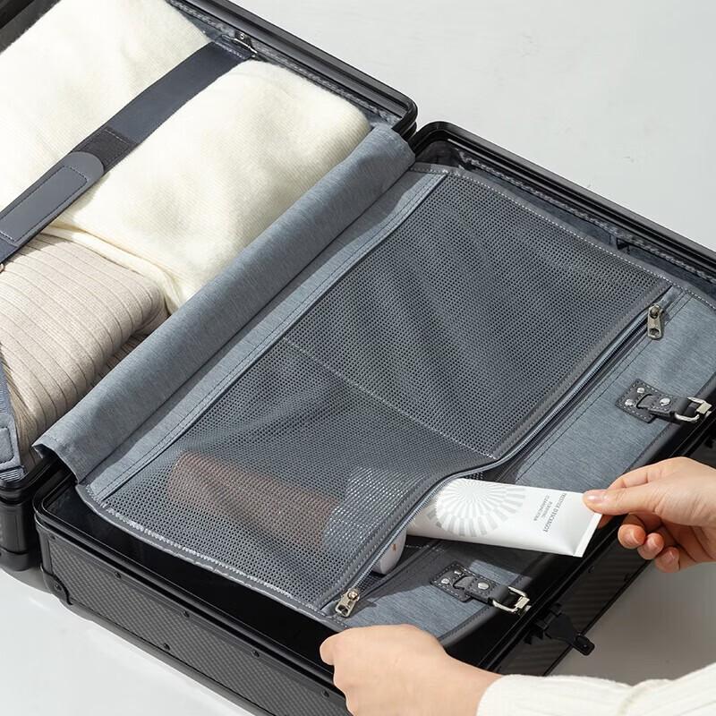 Diplomat 20-inch Aluminum Business Carry-on with TSA Lock